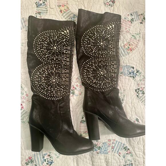 NEW JEFFREY CAMPBELL FLEETWOOD LEATHER STUDDED BOOTS ROCK N ROLL BIKER  8 - Picture 4 of 7